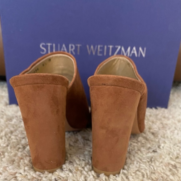 STUART WEITZMAN SUEDE MULES - Picture 4 of 11